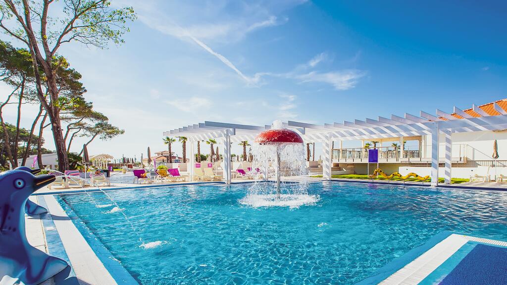 Отель, Azul Beach Montenegro (Ex. Holiday Village & Long Beach)