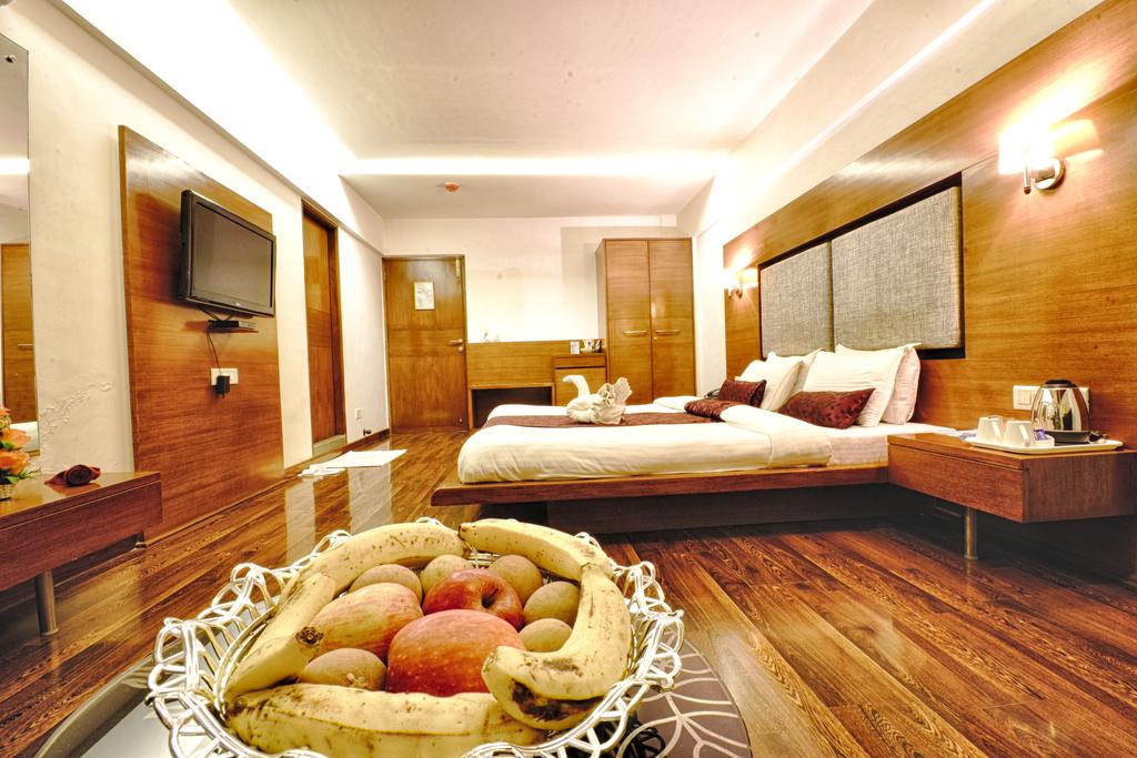 Отдых в отеле Platinum Residency Hotel Ахмадабад