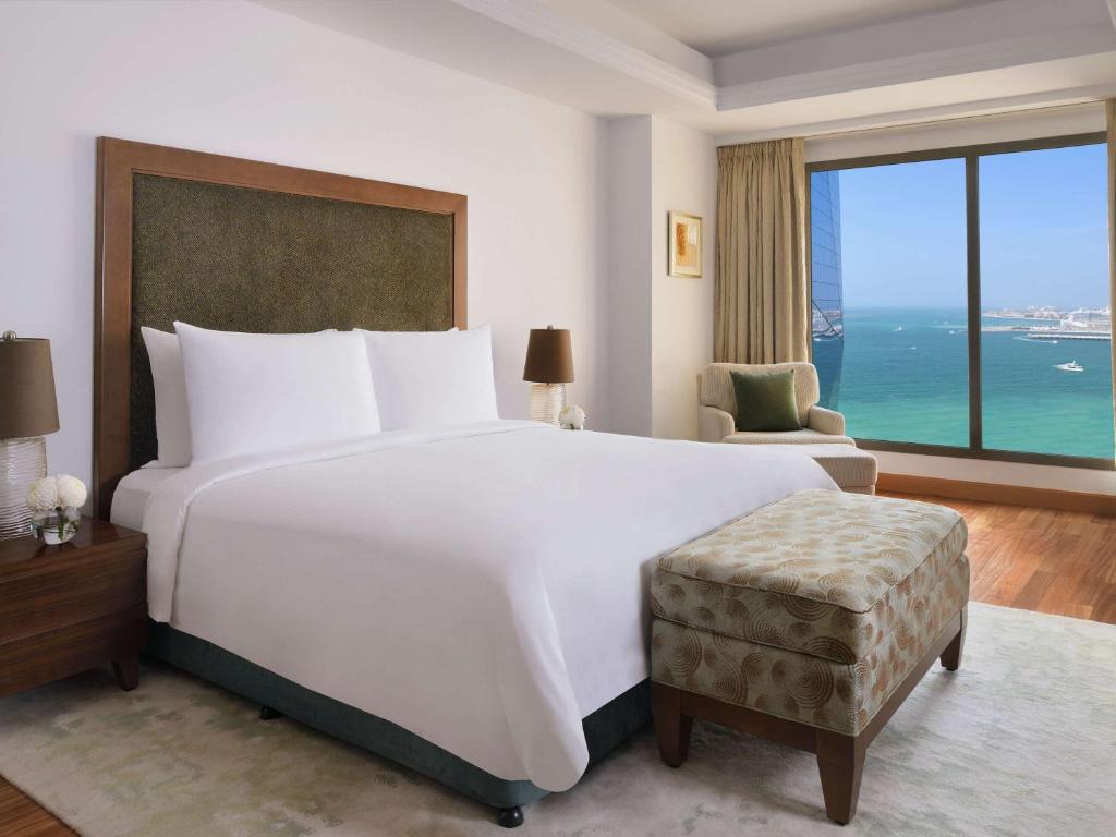 ОАЭ Movenpick Hotel Jumeirah Beach
