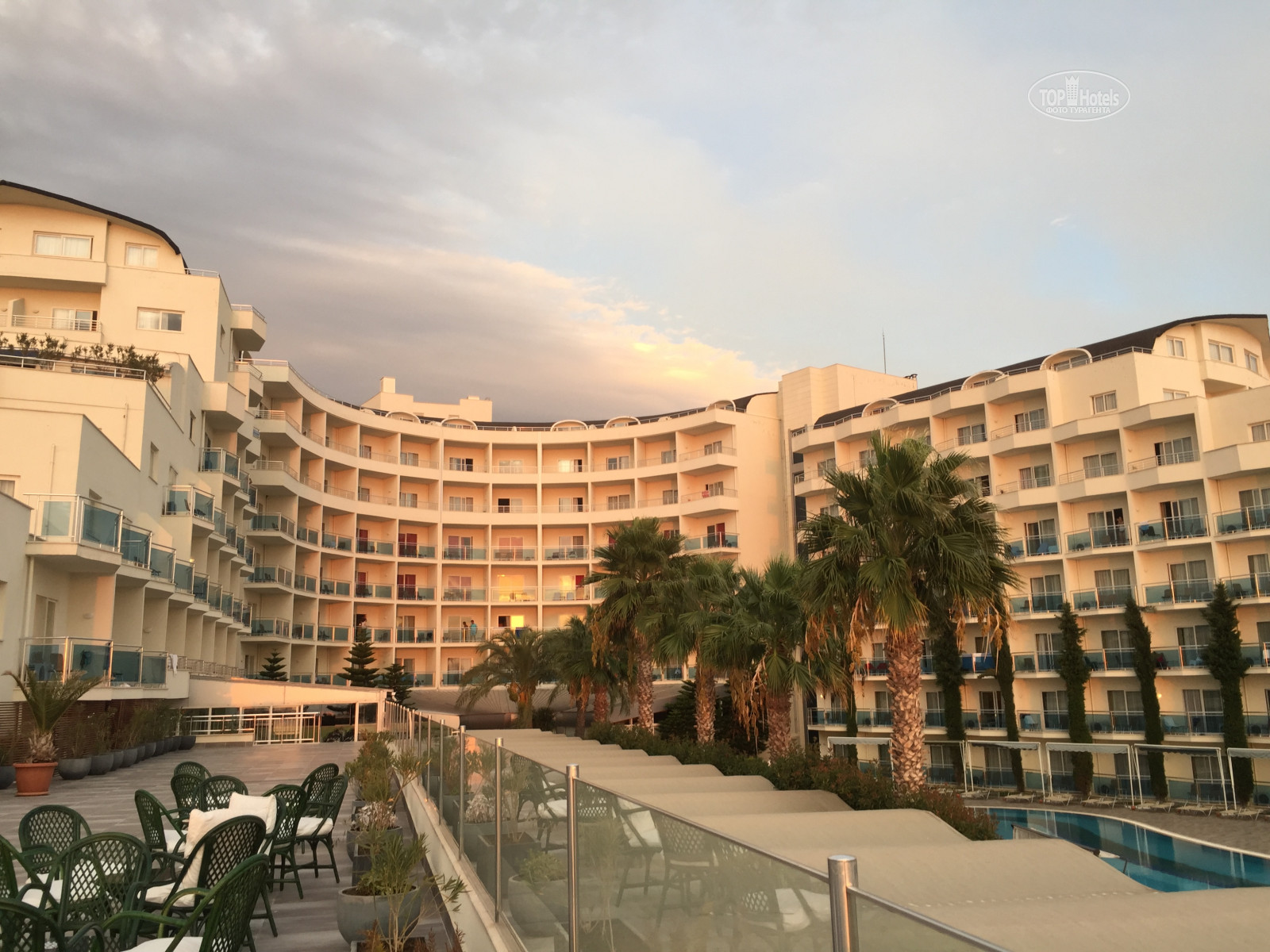 Відпочинок в готелі Otium Sealight Beach Resort (ex.Sealight Resort Hotel) Кушадаси