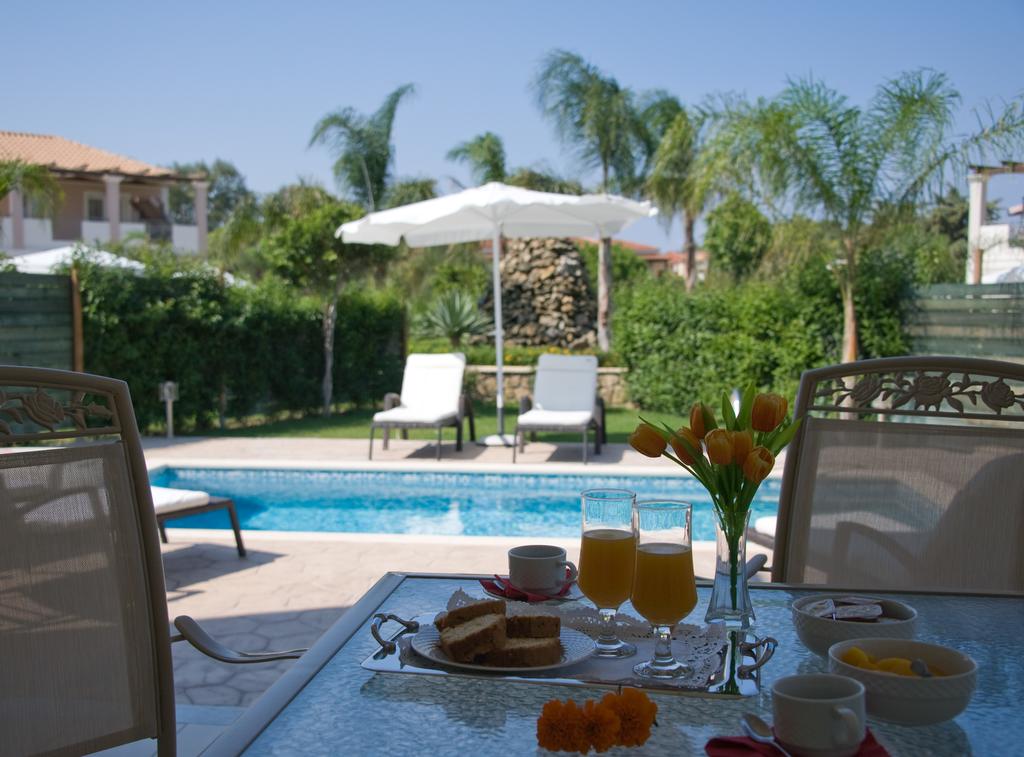 Греция Mamfredas Resort Luxury Villas