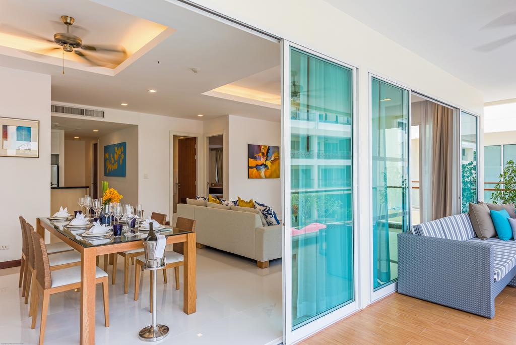 Pelican Bay Residence & Suites ціна