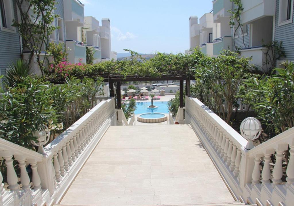 Tours to the hotel Sunpoint Family Hotel (ex. Sunpoint Suites Hotel) Bodrum