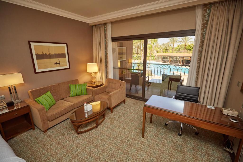 Відгуки про відпочинок у готелі, Hilton Alexandria King's Ranch