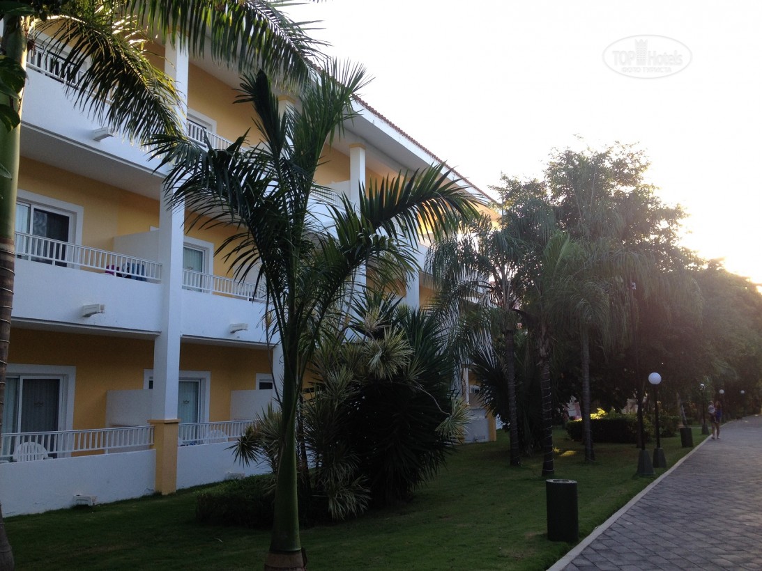 Горящие туры в отель Riu Playacar