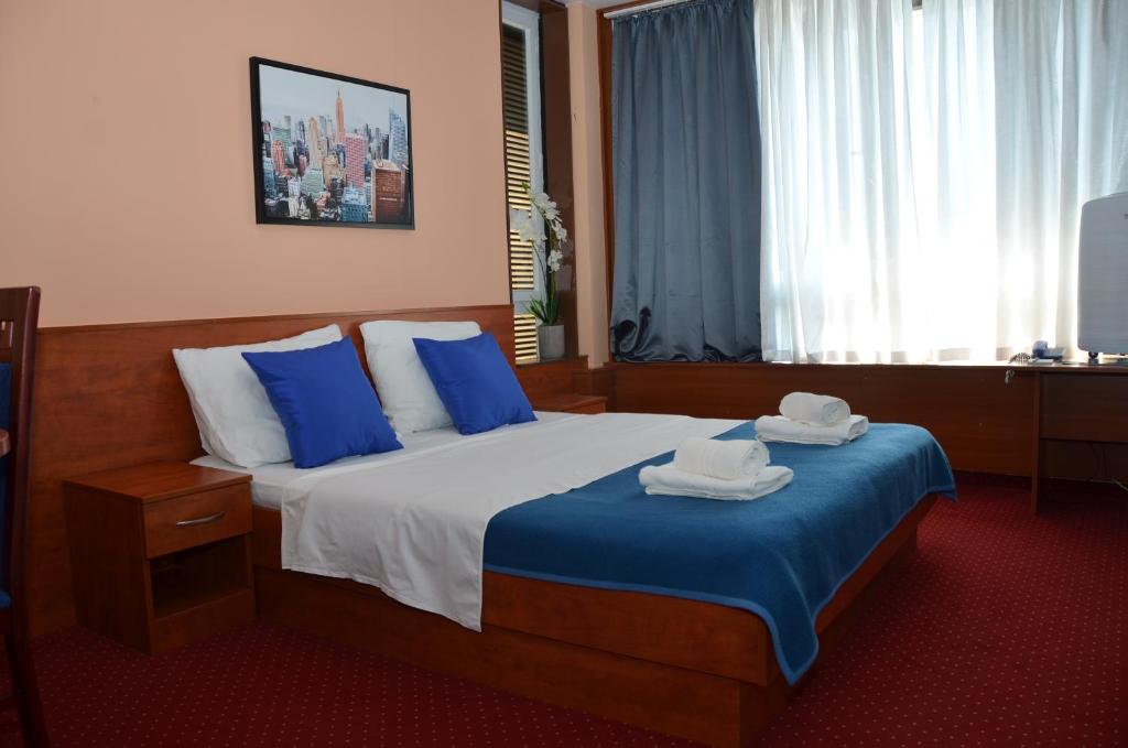 Отель, Liberty Hotel Novalja