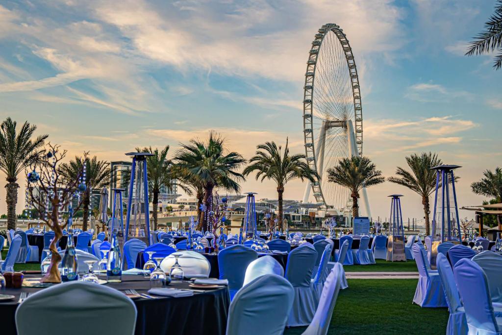 Тури в готель Doubletree By Hilton Dubai Jumeirah Beach Дубай (пляжні готелі)