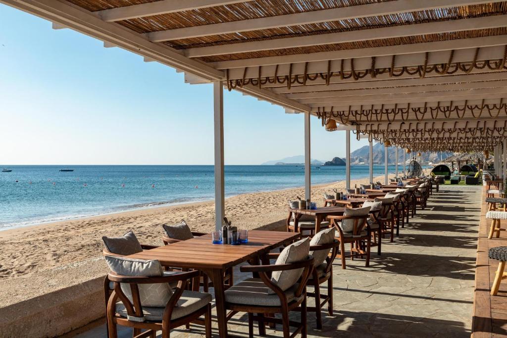 Отдых в отеле Le Meridien Al Aqah Beach Resort Фуджейра ОАЭ