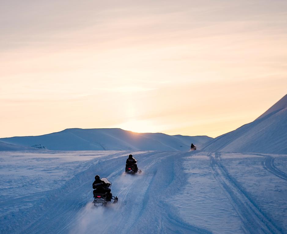 Radisson Blu Polar Hotel Spitsbergen цена