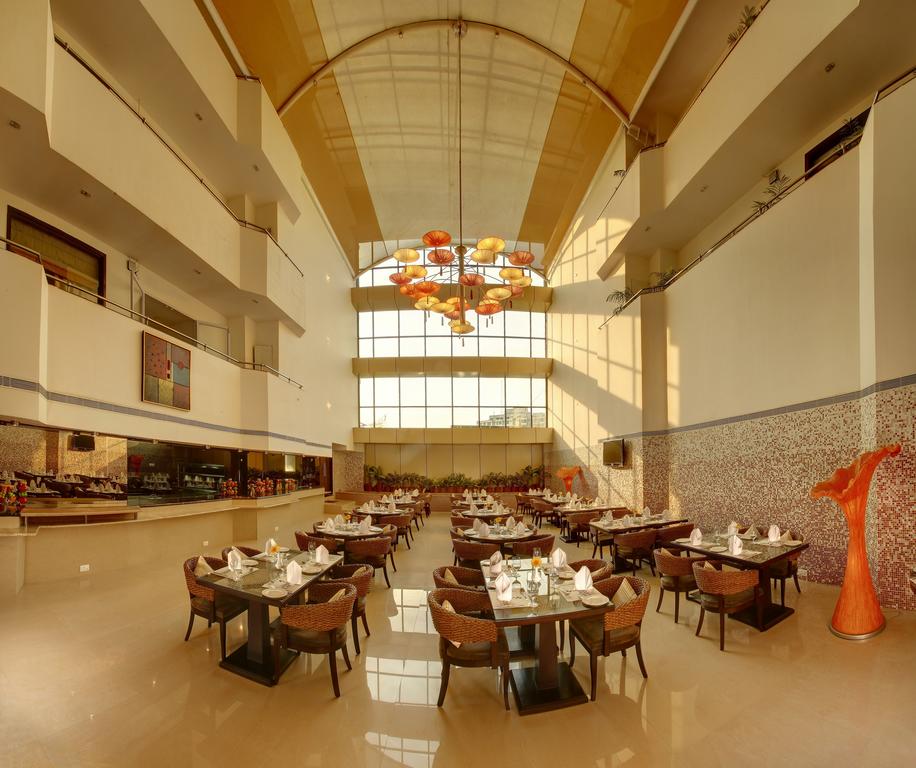 Горящие туры в отель One Continent Hotel Хайдарабад