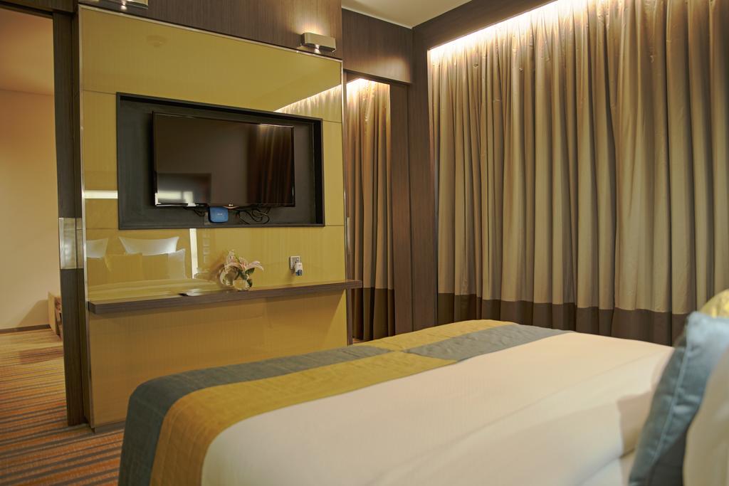 Opinie gości hotelowych Novotel Kolkata Hotel and Residences