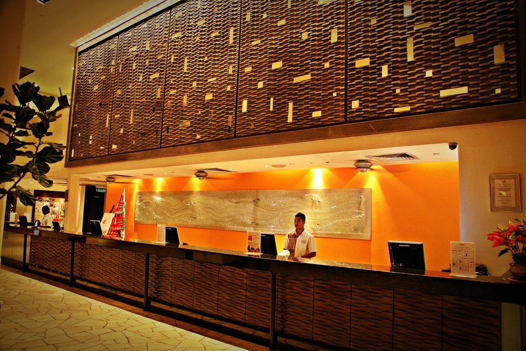 Отель, Parkroyal Penang Resort