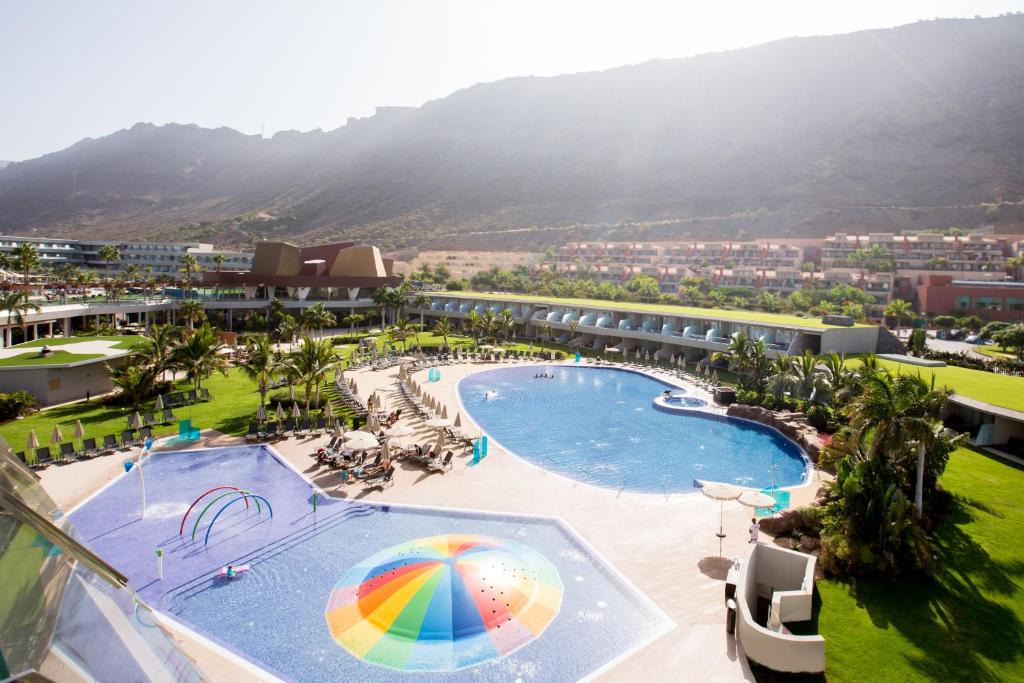 Горящие туры в отель Radisson Blu Resort & Spa Gran Canaria Mogan Гран-Канария (остров)