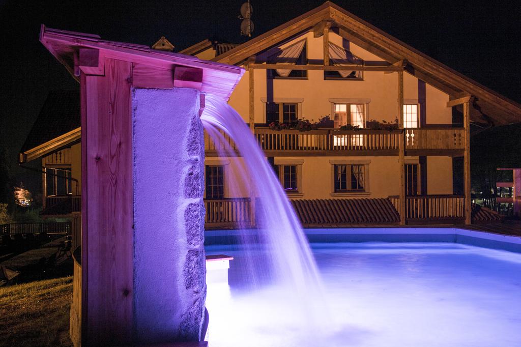 Holidays Dolomiti Apartment Resort (Pinzolo/Carisolo), Италия, Доломити-ди-Брента
