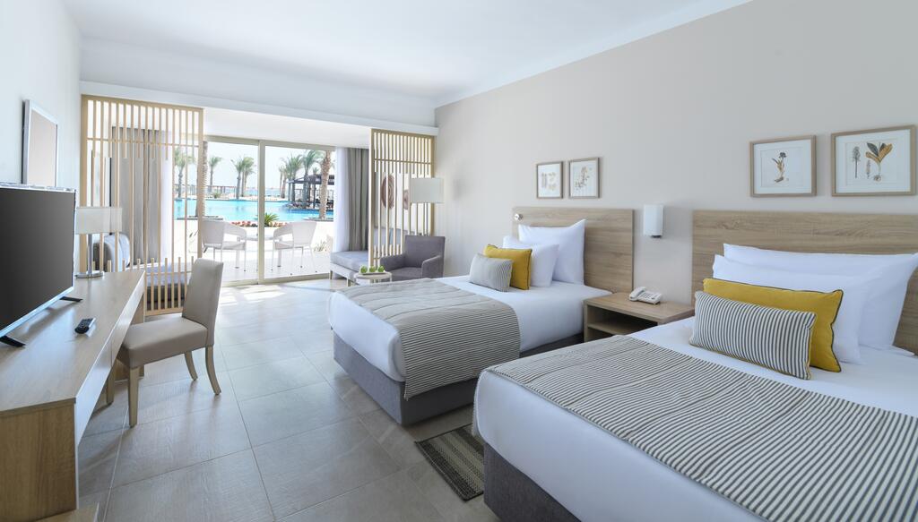Відгуки гостей готелю Iberotel Costa Mares