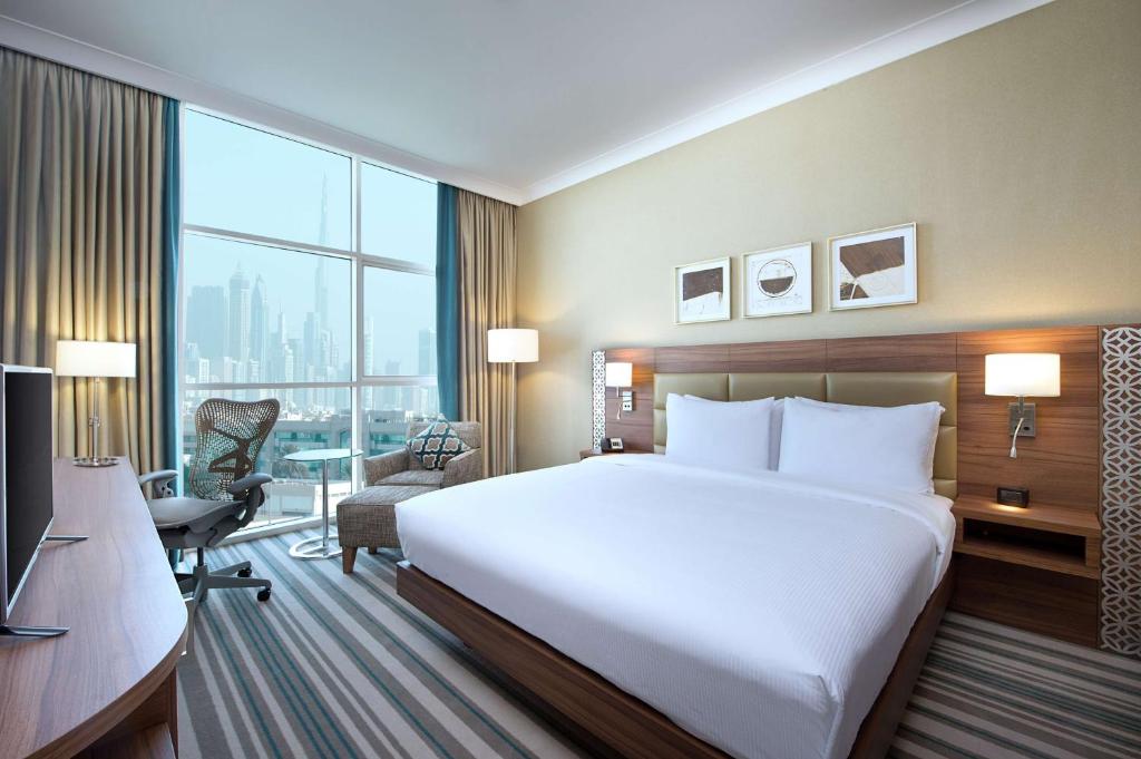 Відгуки туристів Hilton Garden Inn Dubai Al Mina