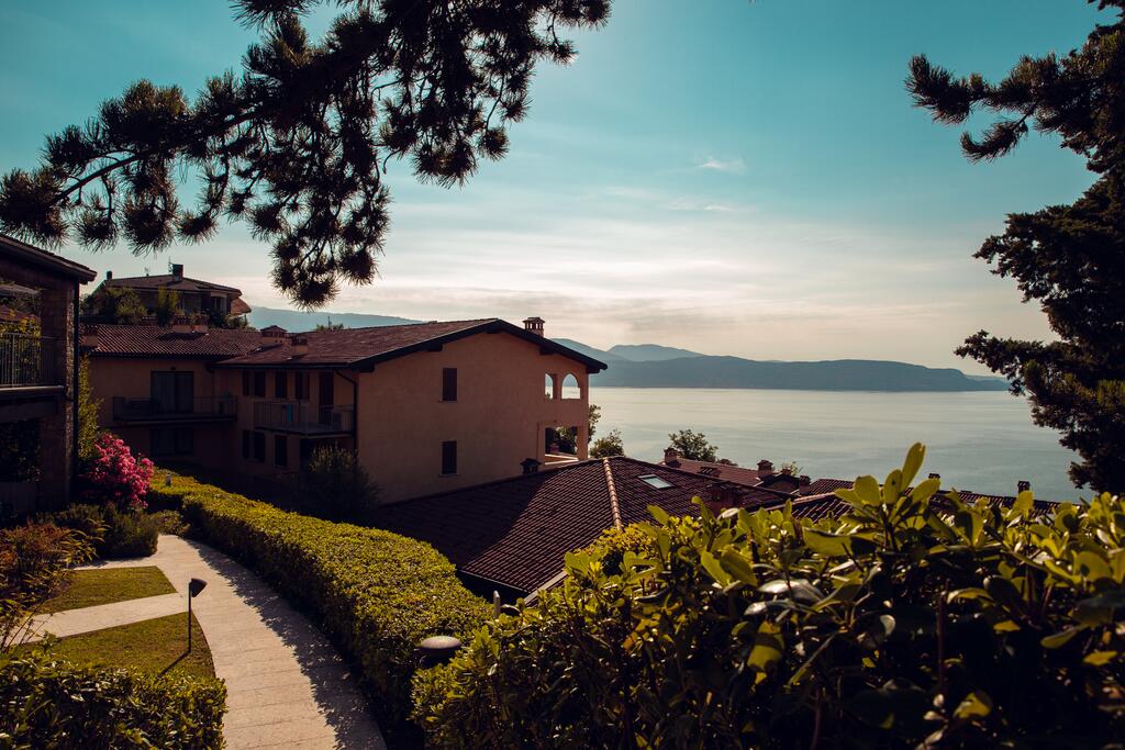 Residence Borgo degli Ulivi, Италия, Гардоне-Ривьера, туры, фото и отзывы