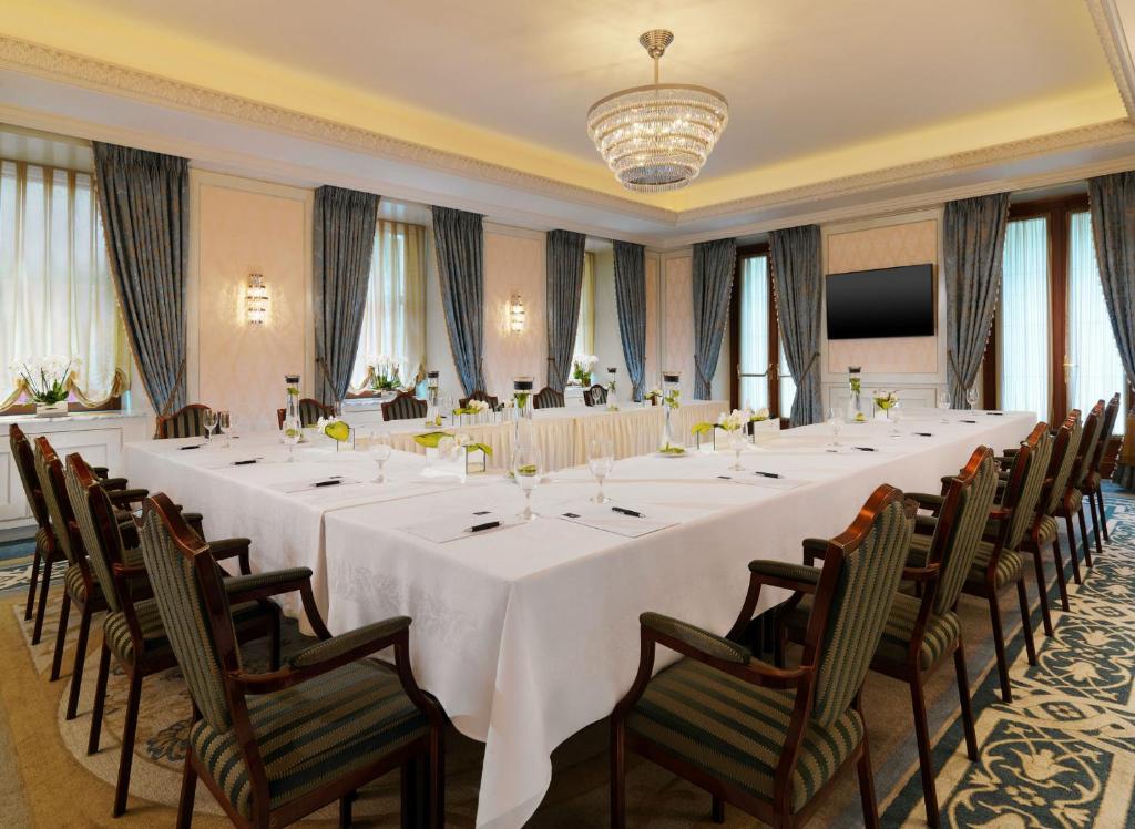 Отзывы гостей отеля Hotel Imperial, a Luxury Collection Hotel, Vienna