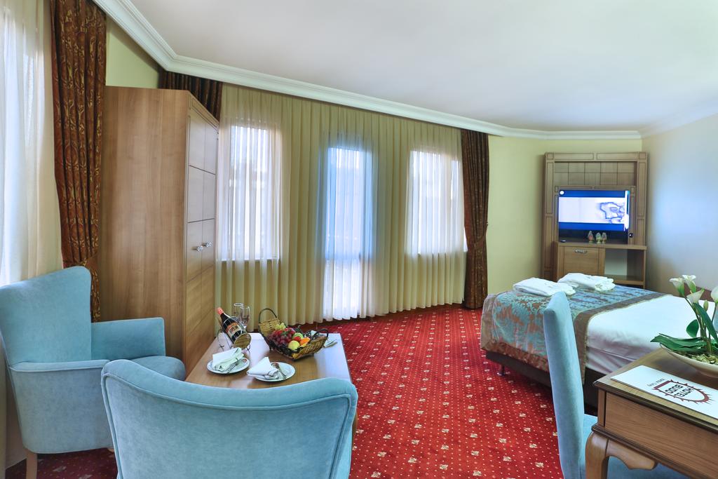 Відпочинок в готелі Budo Hotel Стамбул