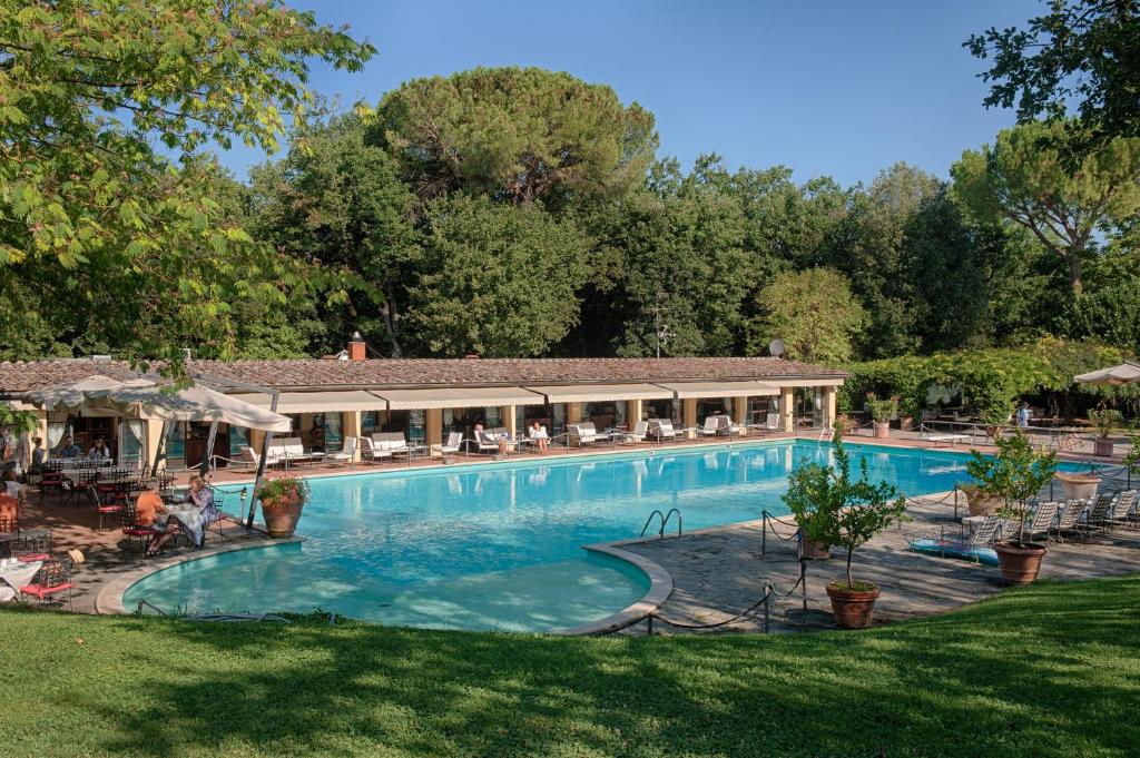 Туры в отель Borgo San Luigi Toscana Resort Сиена Италия