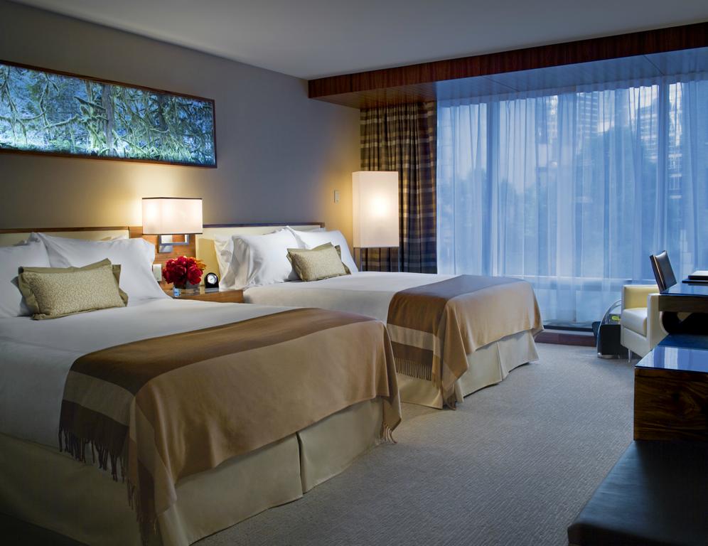 Tours to the hotel Fairmont Pacific Rim Vancouver Canada