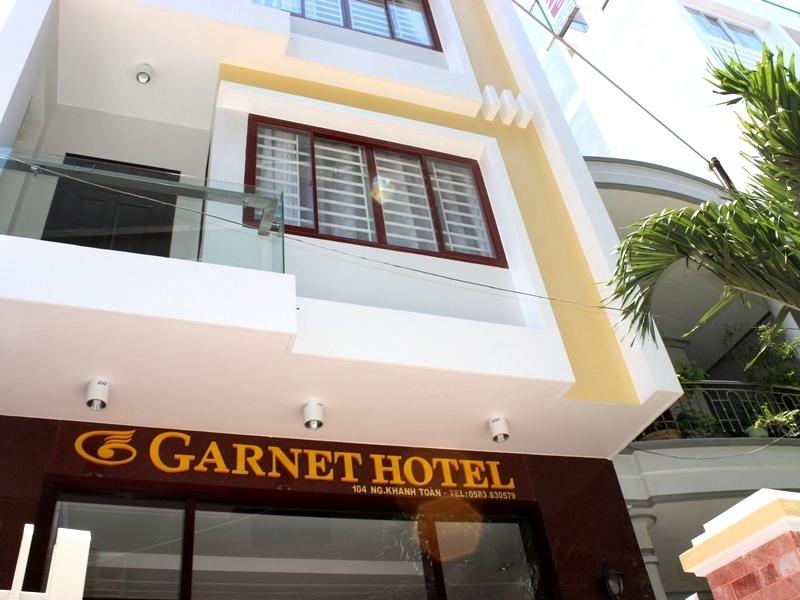 Отдых в отеле Garnet Hotel