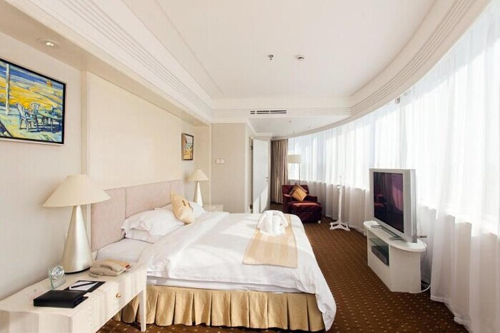Tienyow Grand Hotel, фото