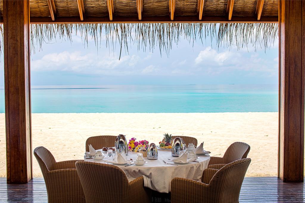 Palm Beach Resort & Spa Maldives, 5