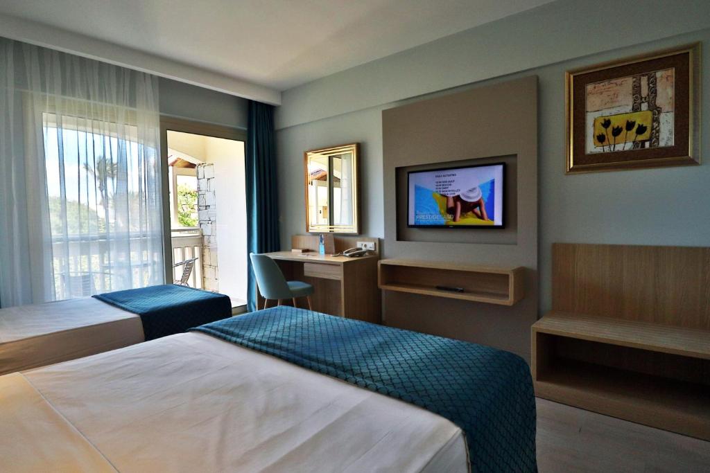 Hotel prices Tui Family Life Ephesus (ex. Aqua Fantasy Hotel & Spa)