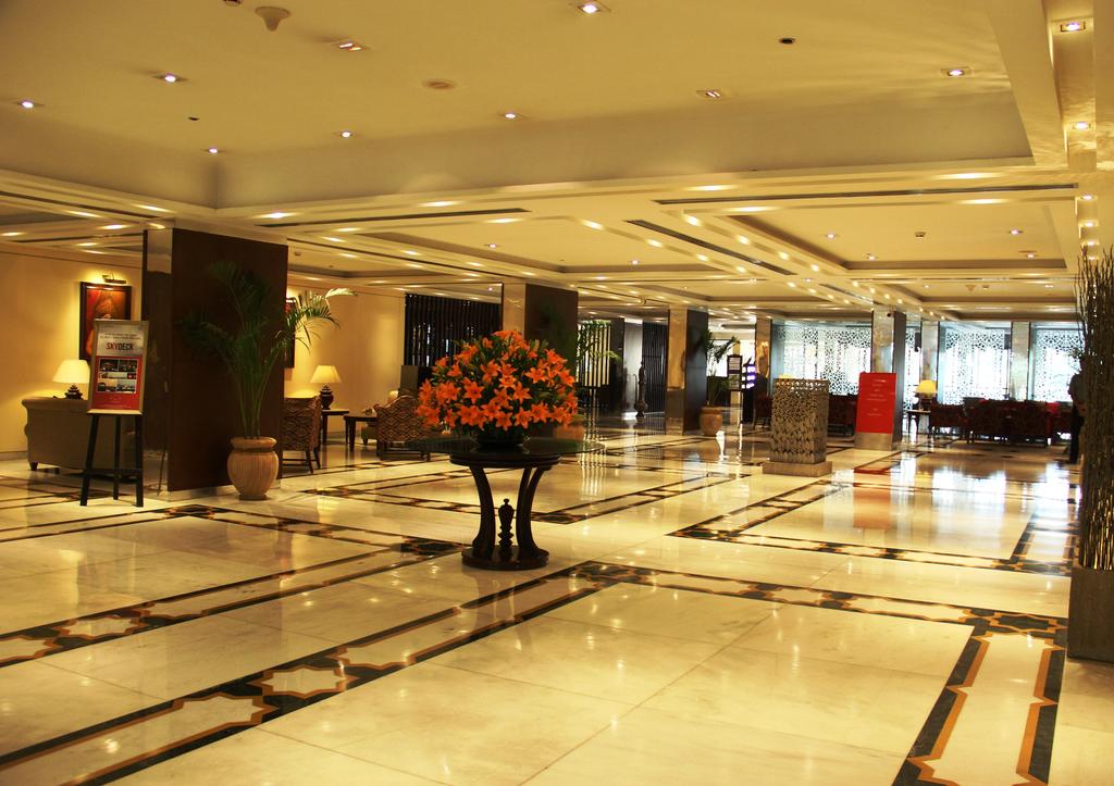 Горящие туры в отель The Gateway Hotel fatehabad Road