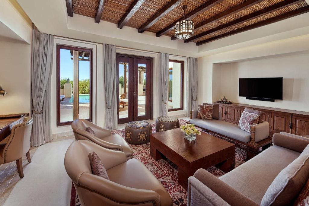 Абу-Даби Al Wathba A Luxury Collection Desert Resort & Spa цены