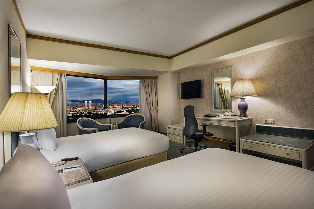 Отзывы про отдых в отеле, Hilton Izmir