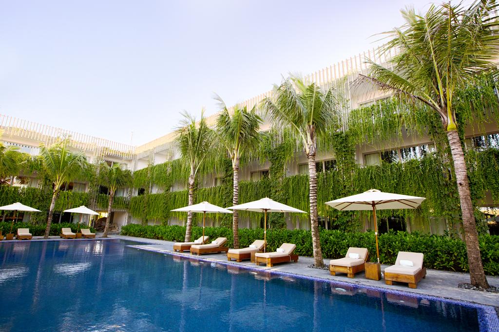 Відпочинок в готелі Naman Resort Дананг