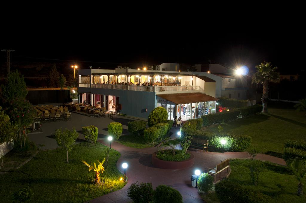 Отель, 3, Lardos Bay