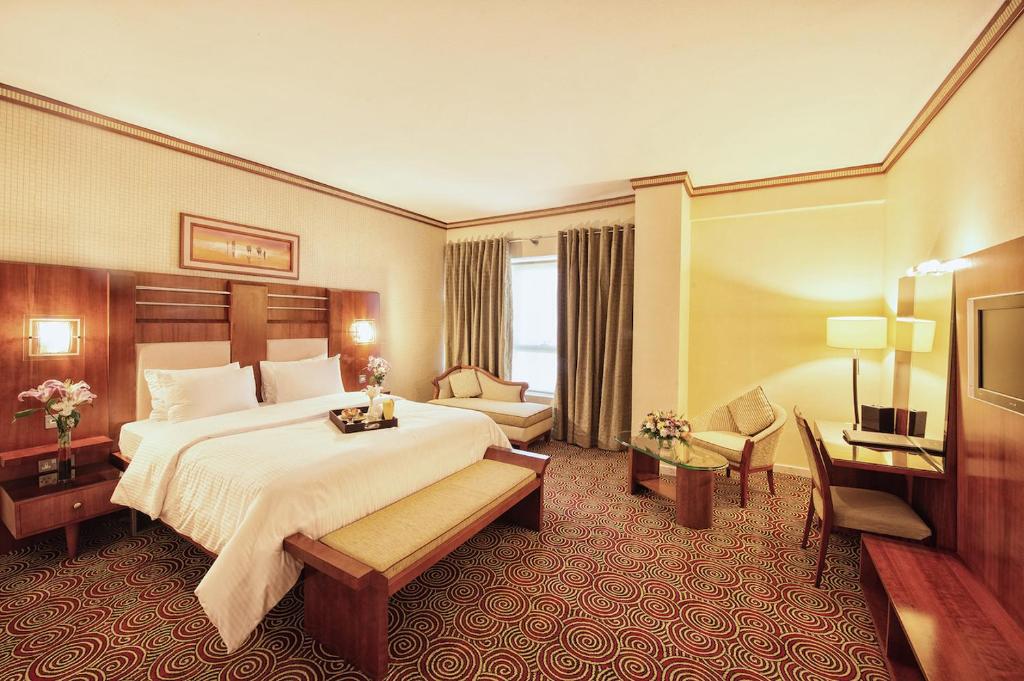 Відпочинок в готелі Grand Central Hotel Dubai