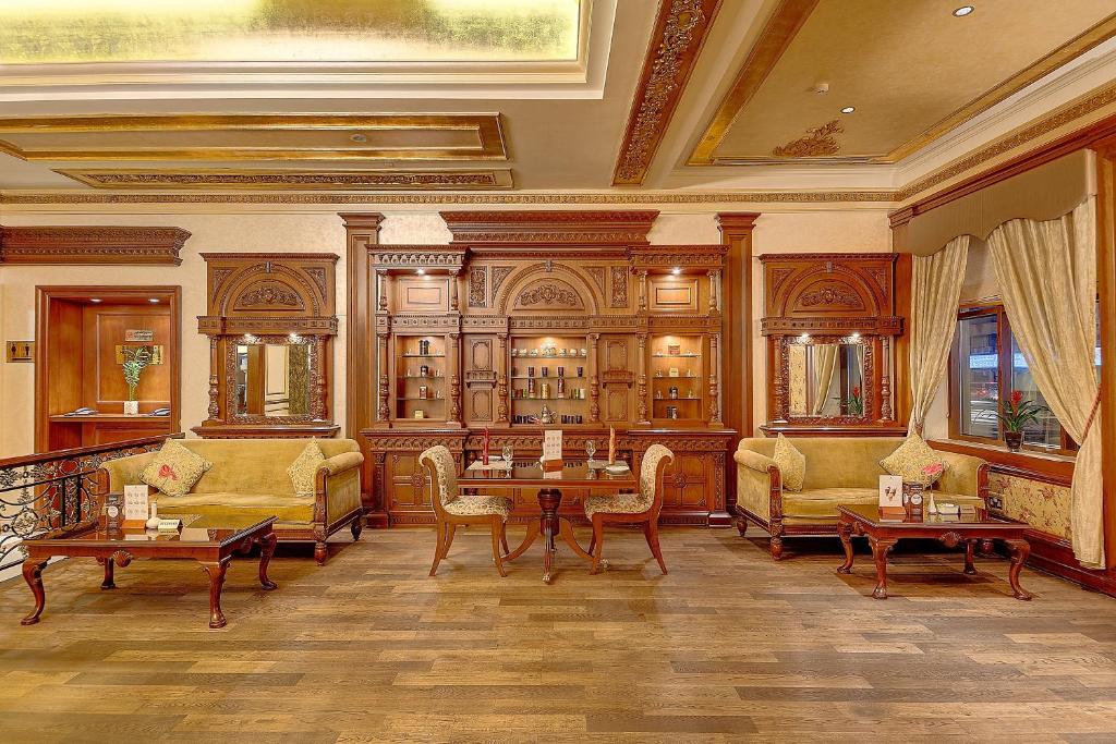 Royal Ascot Hotel, Дубай (місто)