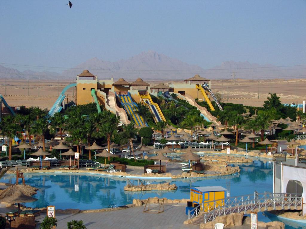 Oferty hotelowe last minute Titanic Resort & Aqua Park (ex. Dessole) Hurghada