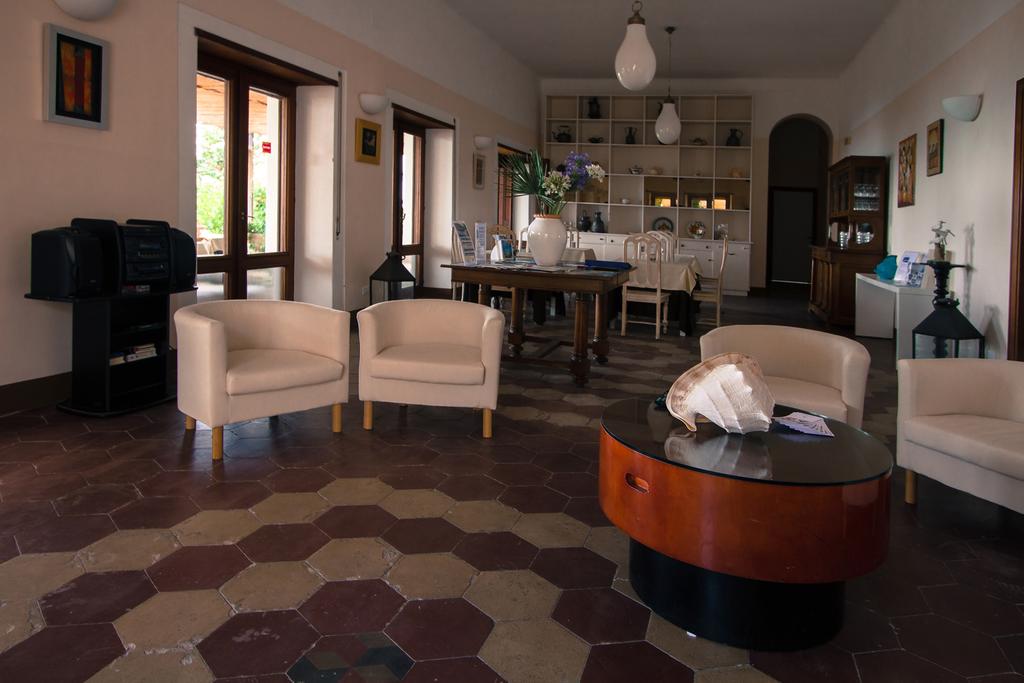 Гарячі тури в готель Villa Penelope Сан-Феліче-Чирчео Італія
