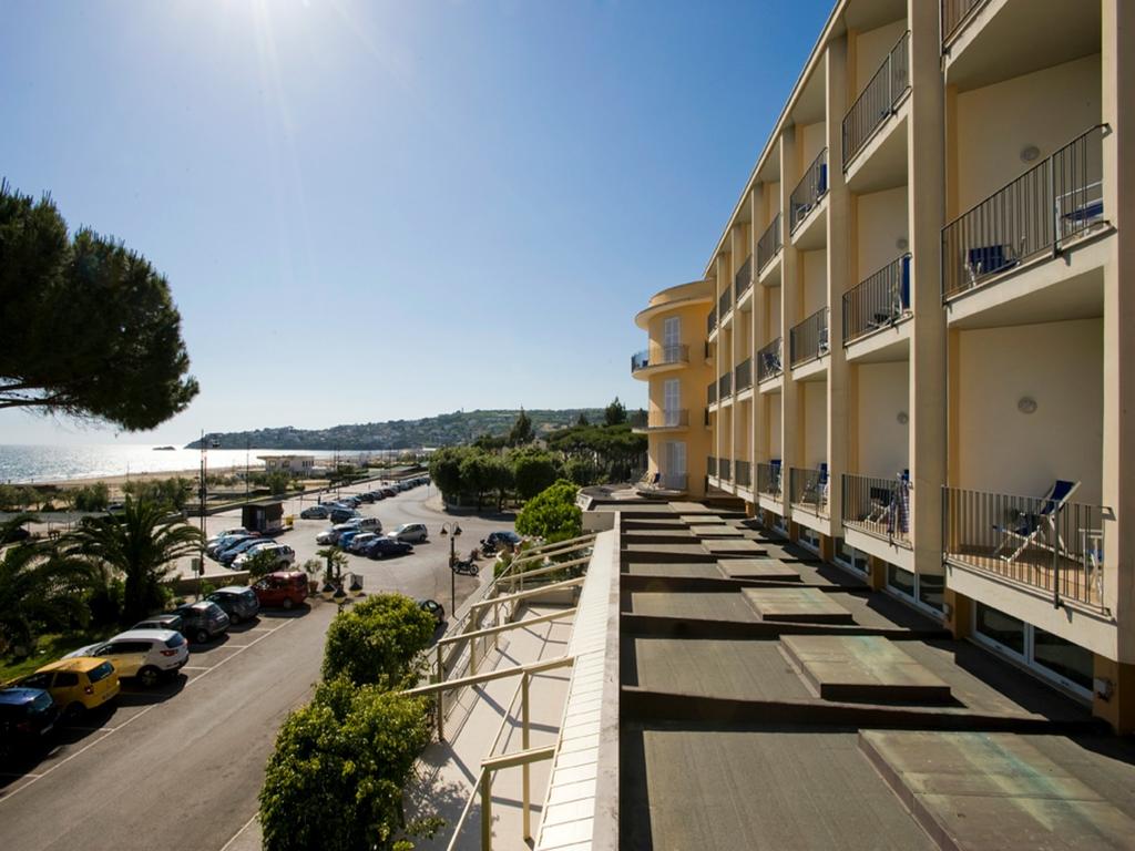 Hotel Serapo, Италия, Тирренское побережье, туры, фото и отзывы