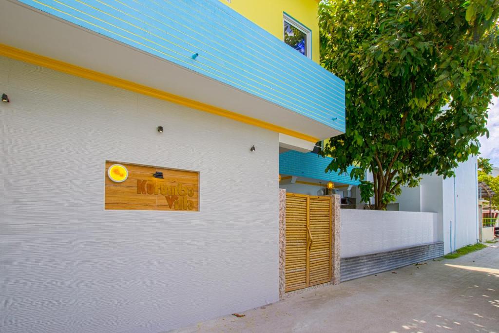 Handhuvaru Villa Boutique (ex.Kurumba Villa), Мальдивы, Каафу Атолл