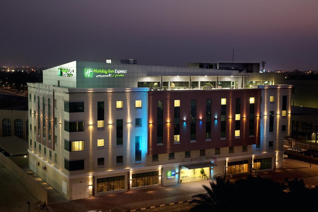 Holiday Inn Express Dubai Safa Park, номера