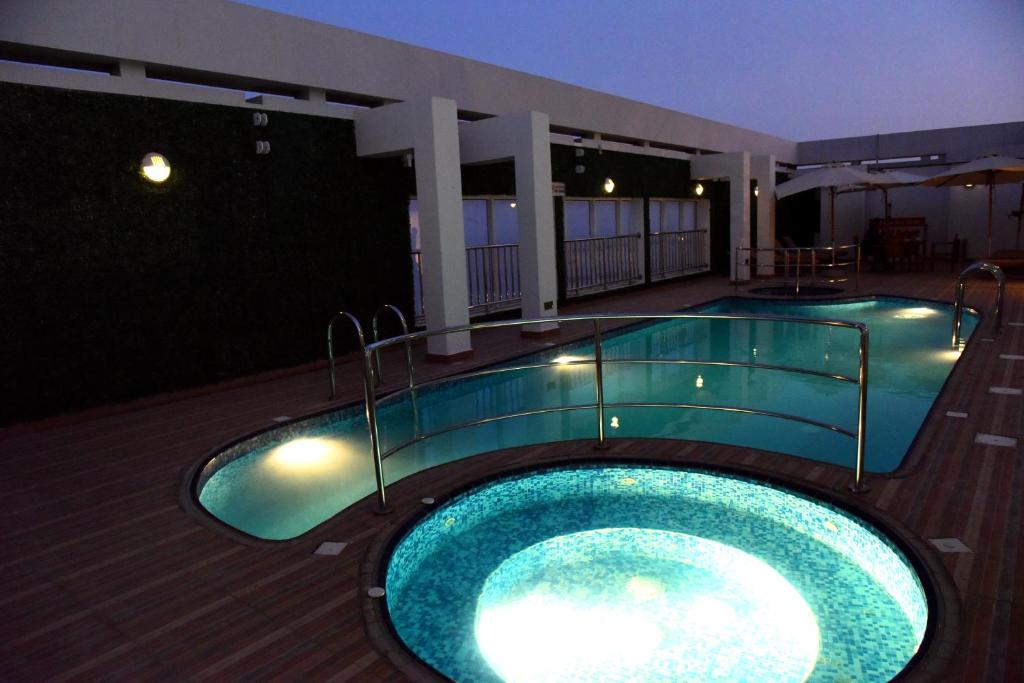 Отзывы про отдых в отеле, V Hotel Fujairah (ex. Landmark Hotel)