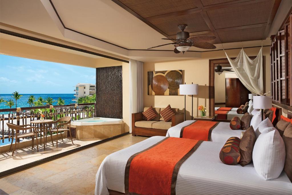 Dreams Riviera Cancun Resort & Spa - All Inclusive, фотограції туристів