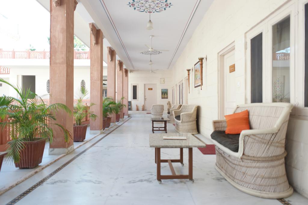 Туры в отель Suryaa Villa (A Classic Heritage Hotel)