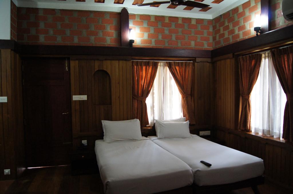 Hotel rest Gods Own Country Ayurveda Resort