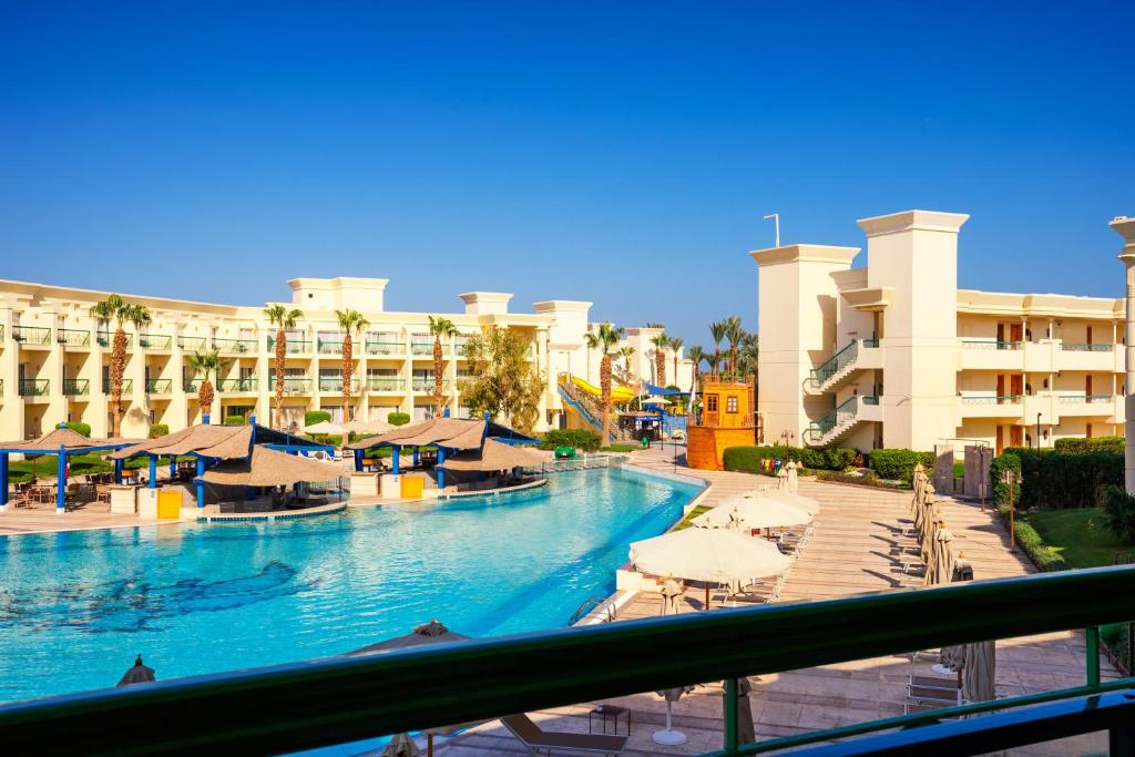 Swiss Inn Resort Hurghada (ex. Hilton Resort Hurghada) фото и отзывы