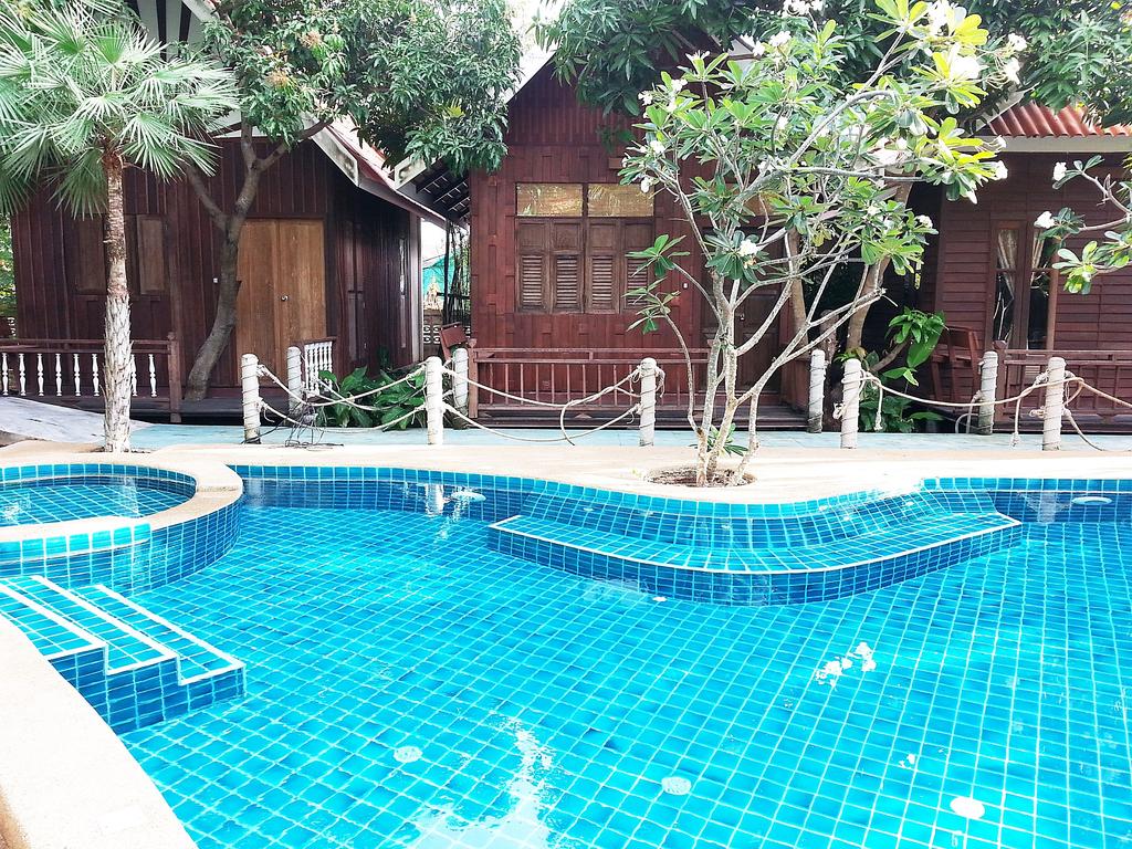 Туры в отель Deeden Pattaya Resort Паттайя