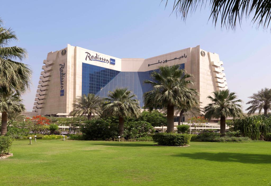 Відгуки туристів Radisson Blu Resort Sharjah