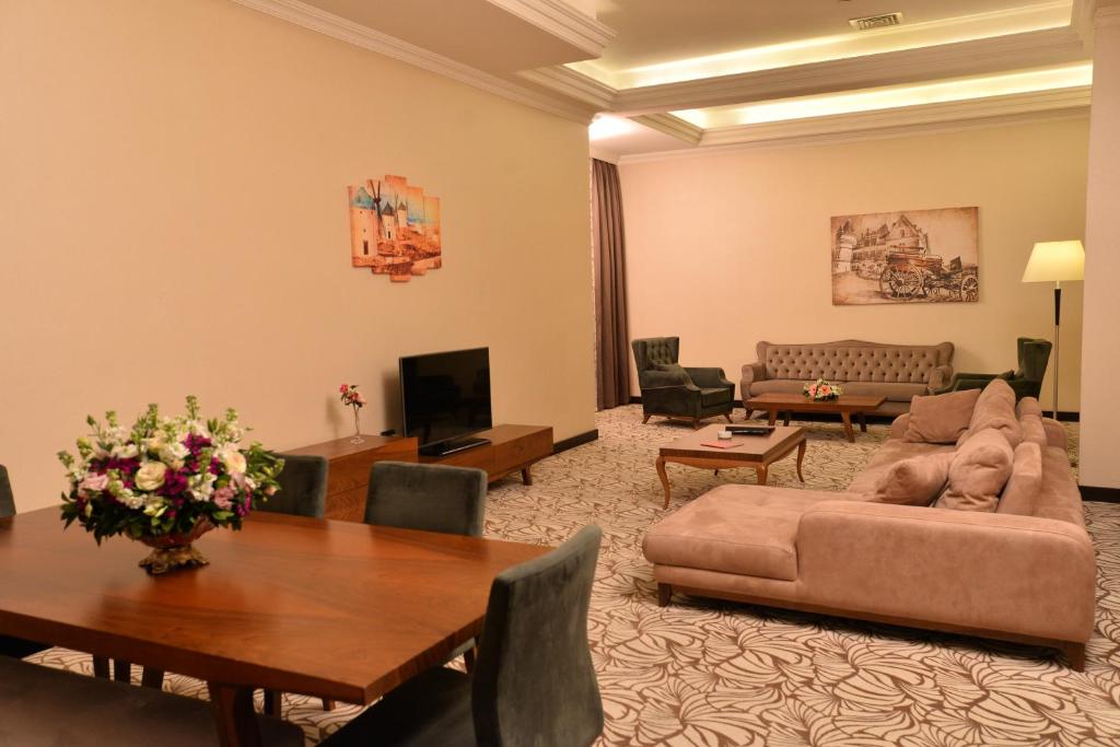 Стамбул, Ramada Hotel&Suites Istanbul Merter, 5