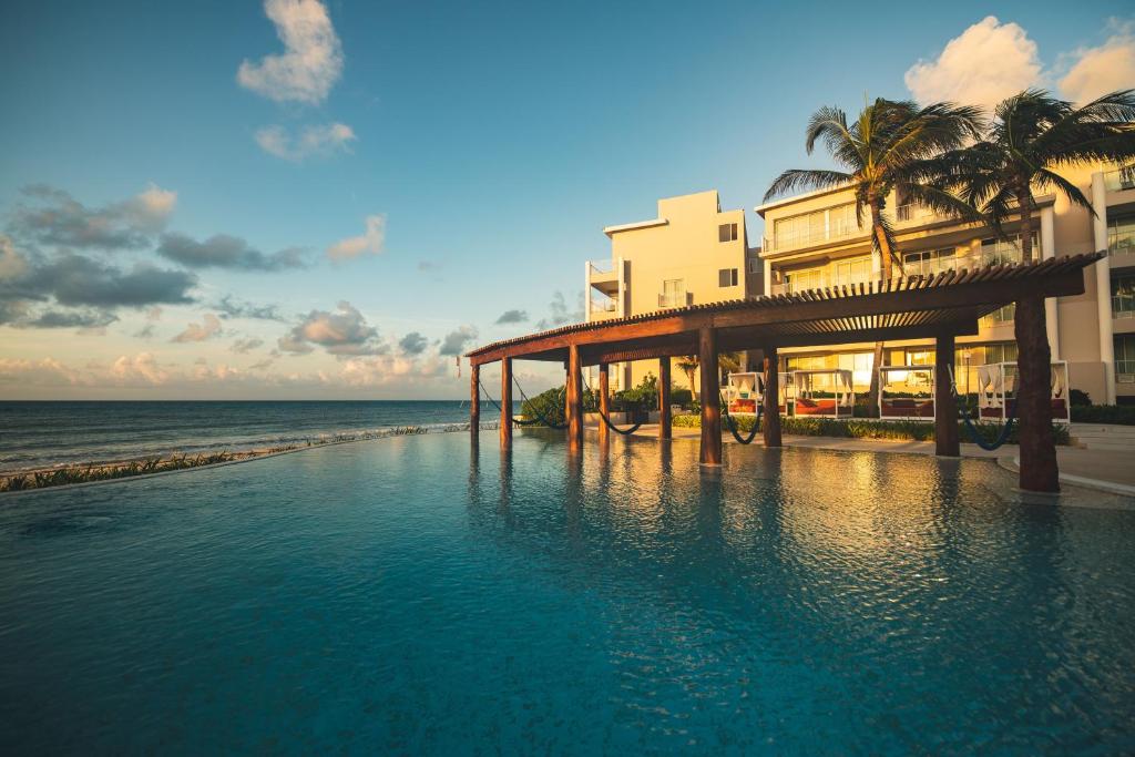 Отзывы туристов Dreams Jade Resort & Spa - All Inclusive (ex. Now Jade Riviera Cancun Resort & Spa)